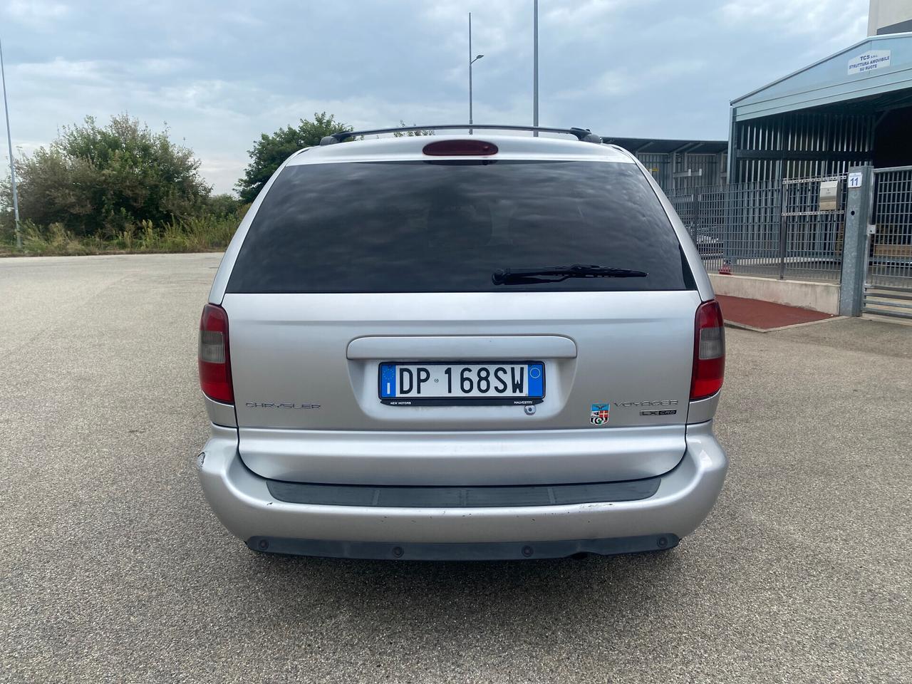 Chrysler Voyager Grand Voyager 2.8 CRD cat LX AutoMATICO 7 POSTI