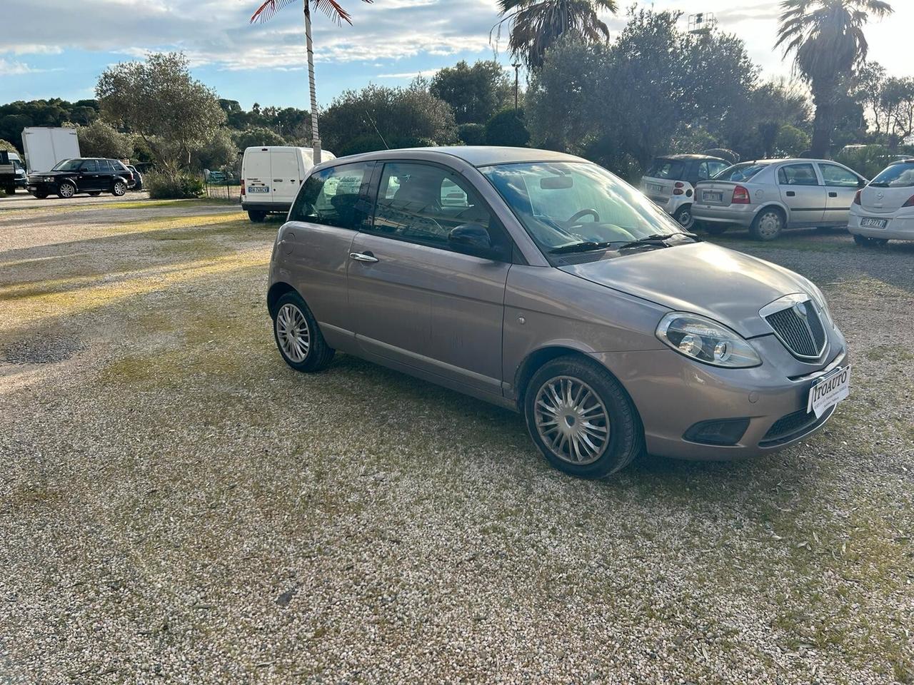 Lancia Ypsilon 1.2 69 CV Diva