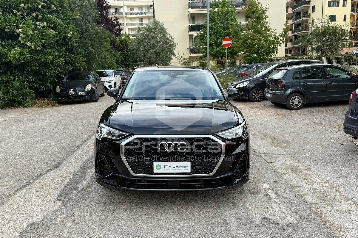 AUDI Q3 SPB 35 TDI S tronic Business Plus