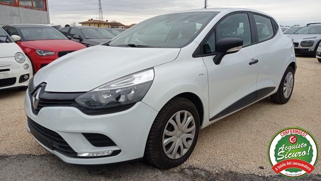 RENAULT Clio 1.2 75CV 5 porte Adatta Neo Patentati