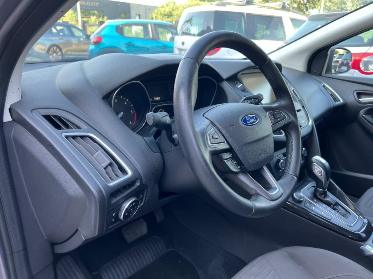 Ford Focus 1.5 TDCi 120 CV Start&Stop Powershift Titanium