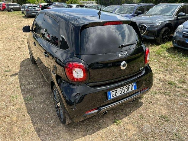 SMART forfour brabus