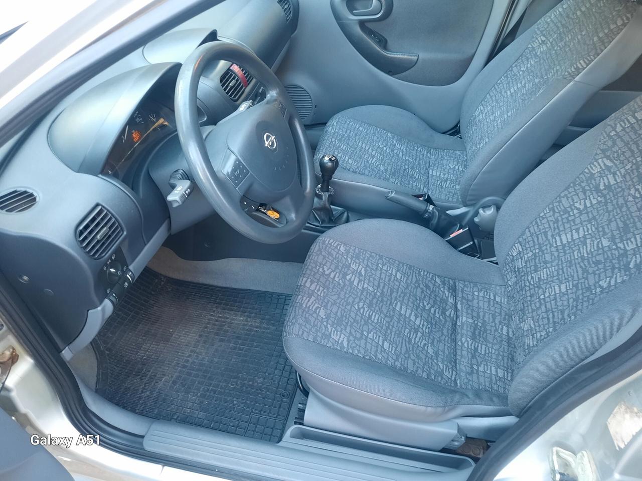 OPEL CORSA 1.2 BENZINA ANNO 2002 KM 122000