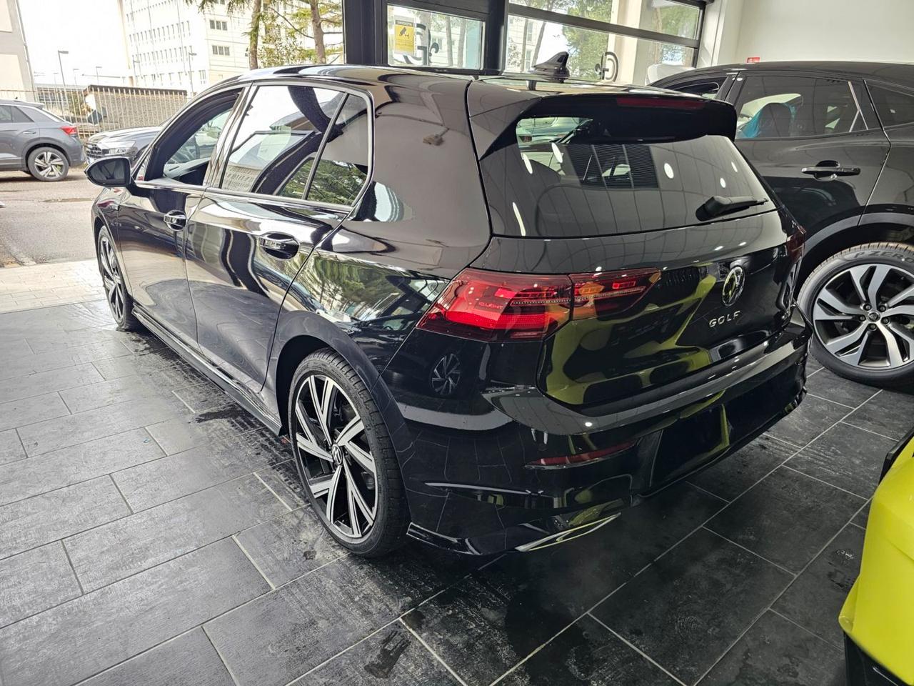 Volkswagen Golf R-Line Tetto Navi Camera C.18" RLine R Line Led