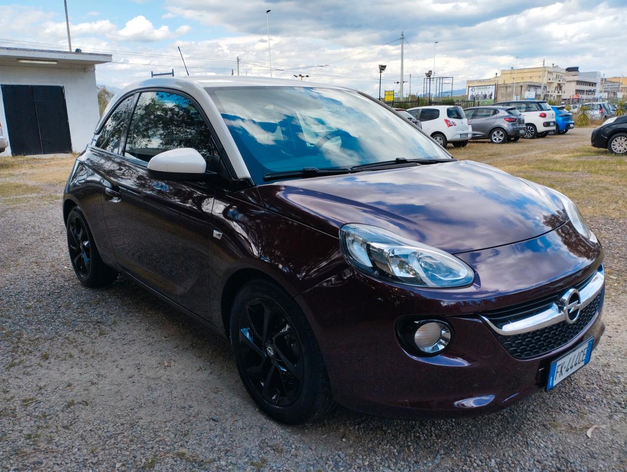 Opel Adam Rocks 1.2 70 CV