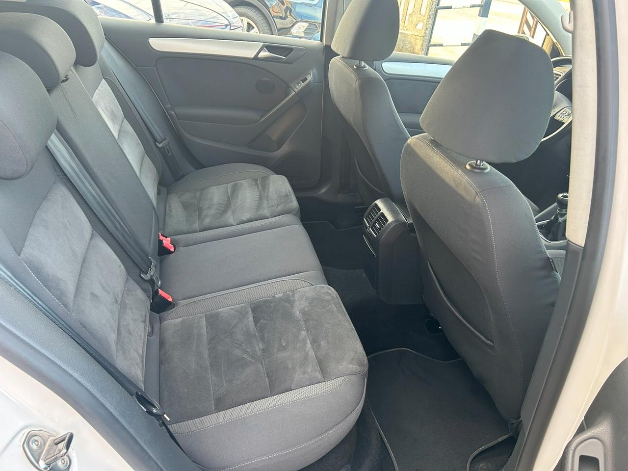VW GOLF 1.6 TDI 105CV Highline - OK NEOPATENTATI