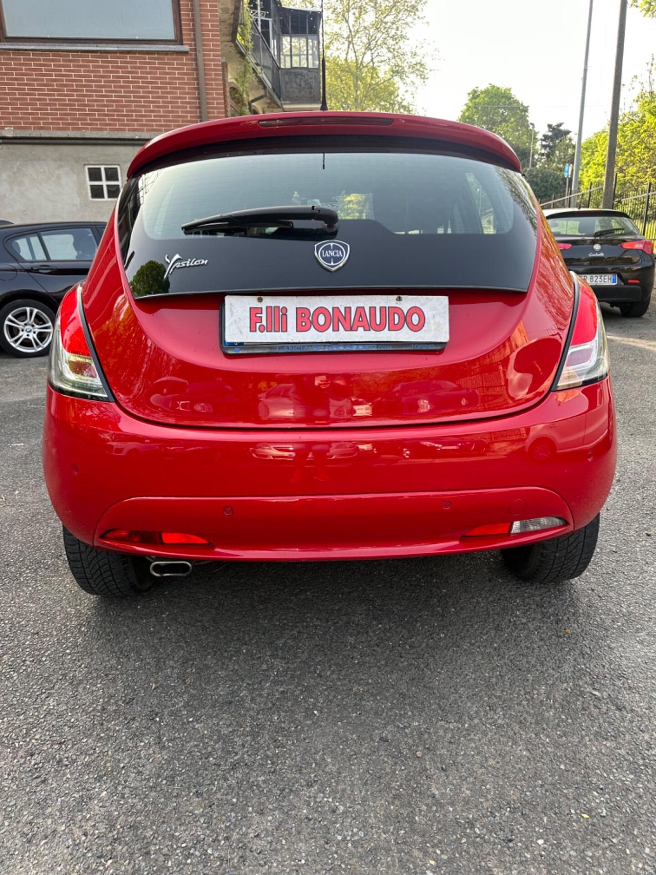 Lancia Ypsilon 1.2 69 CV 5 porte Gold