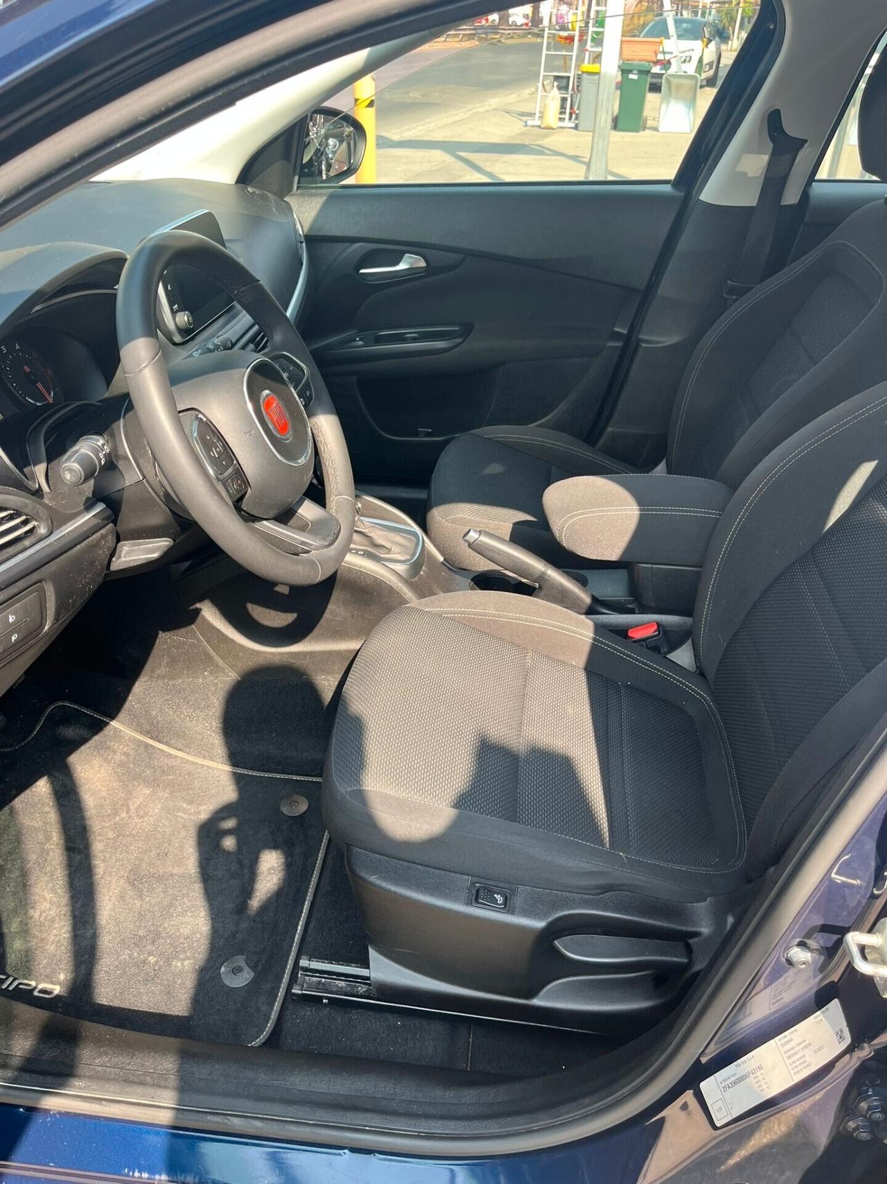 Fiat Tipo 1.6 Mjt S&S DCT SW Lounge