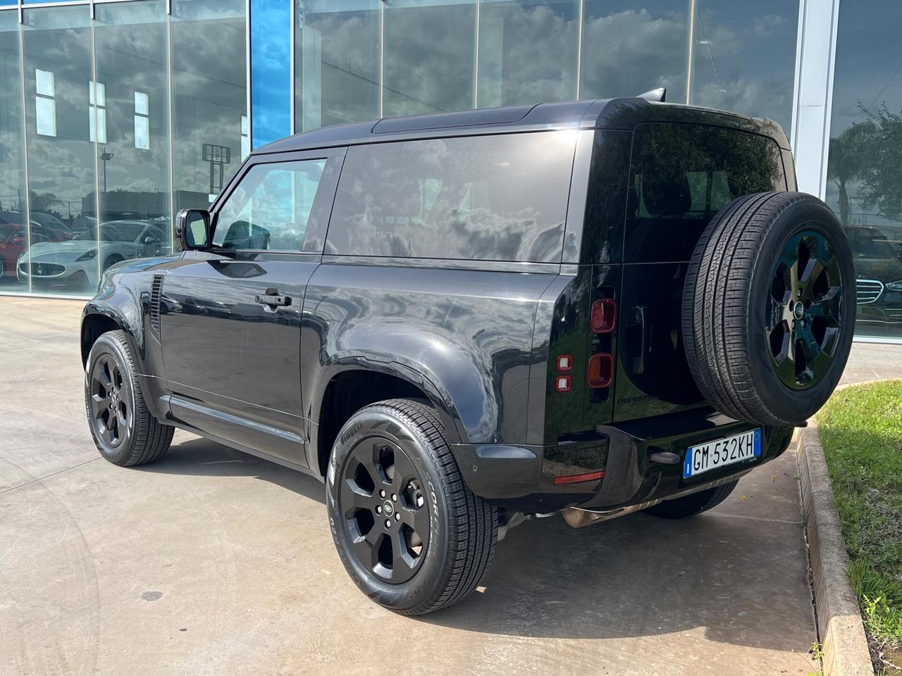 Land Rover Defender 90 X-Dynamic SE offerta T-Stock prezzo imperdibile