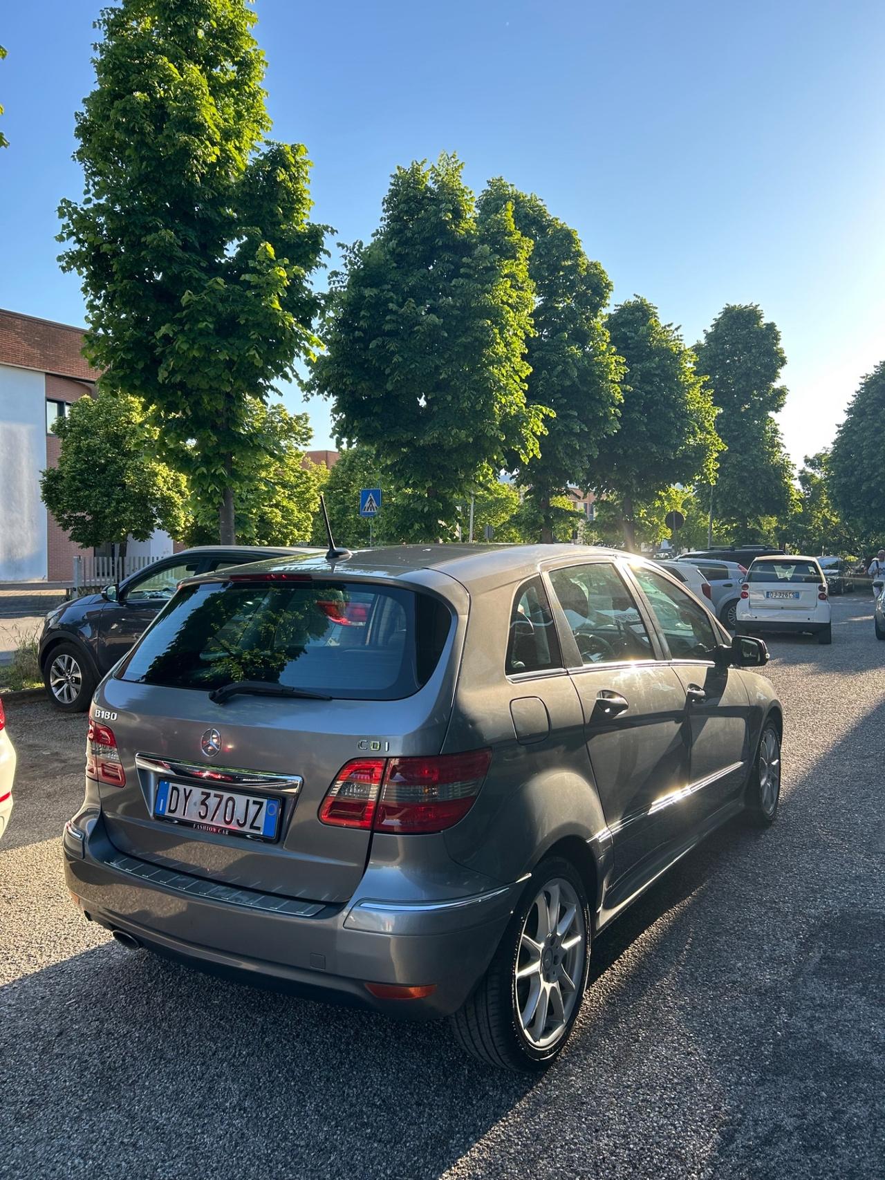 Mercedes-benz B 180 B 180 CDI Premium