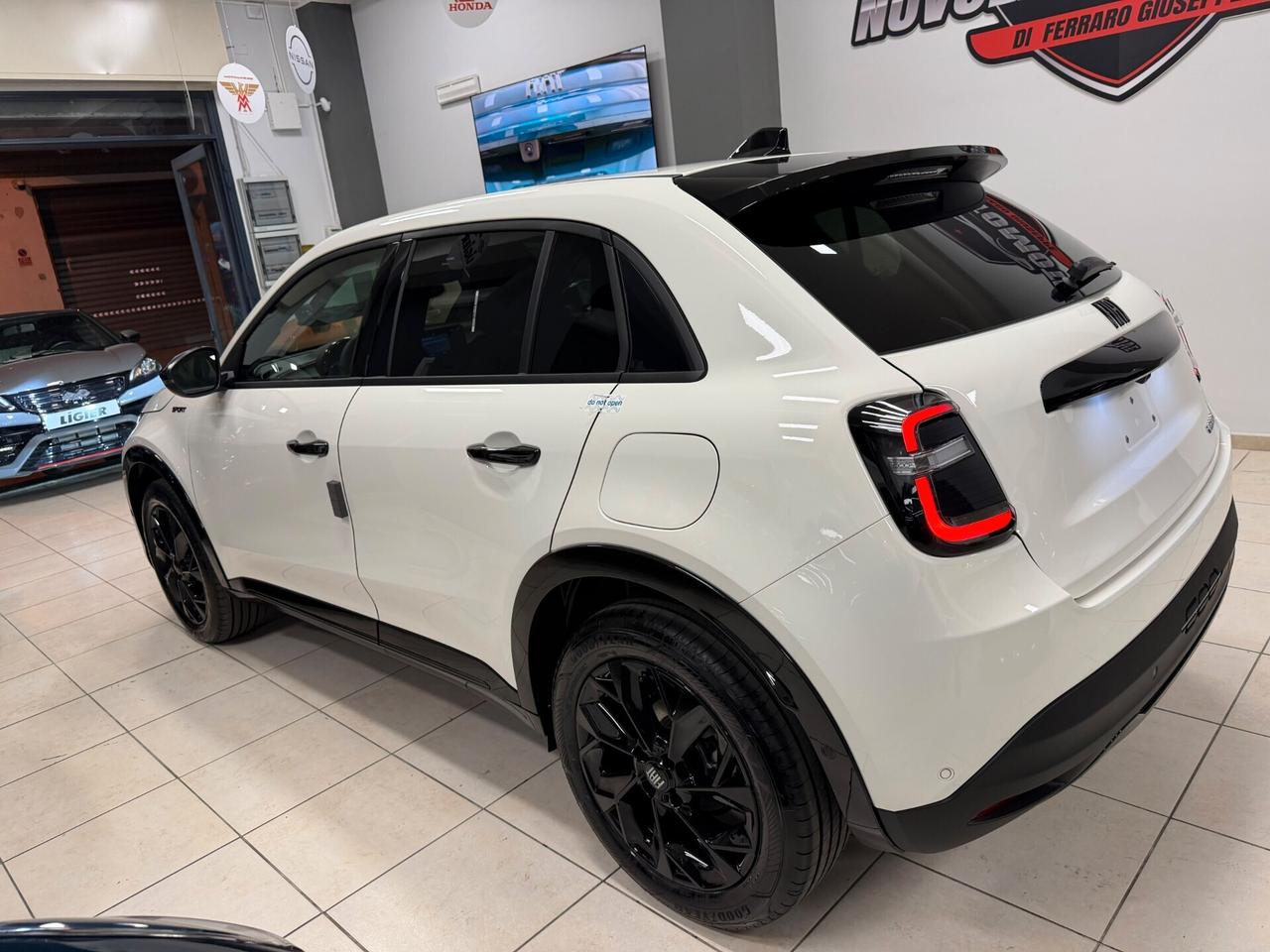 Fiat 600 Hybrid 145 CV DCT MHEV Sport A RATE DA € 260 AL MESE