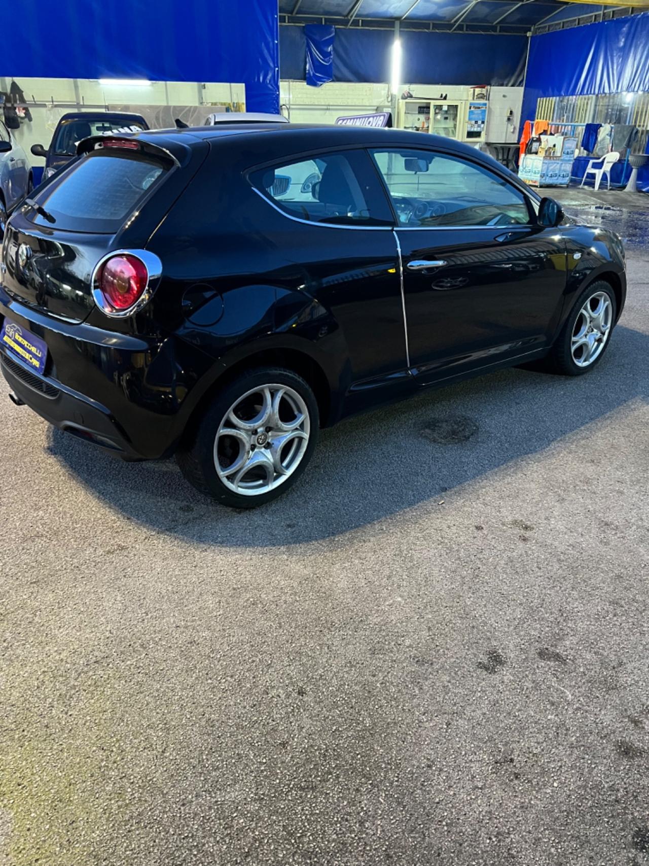 Alfa Romeo MiTo 1.3 JTDm-2 95 CV S&S Distinctive