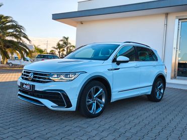 Volkswagen Tiguan 2.0 TDI DSG R-Line Luci Ambient/Retrocamera