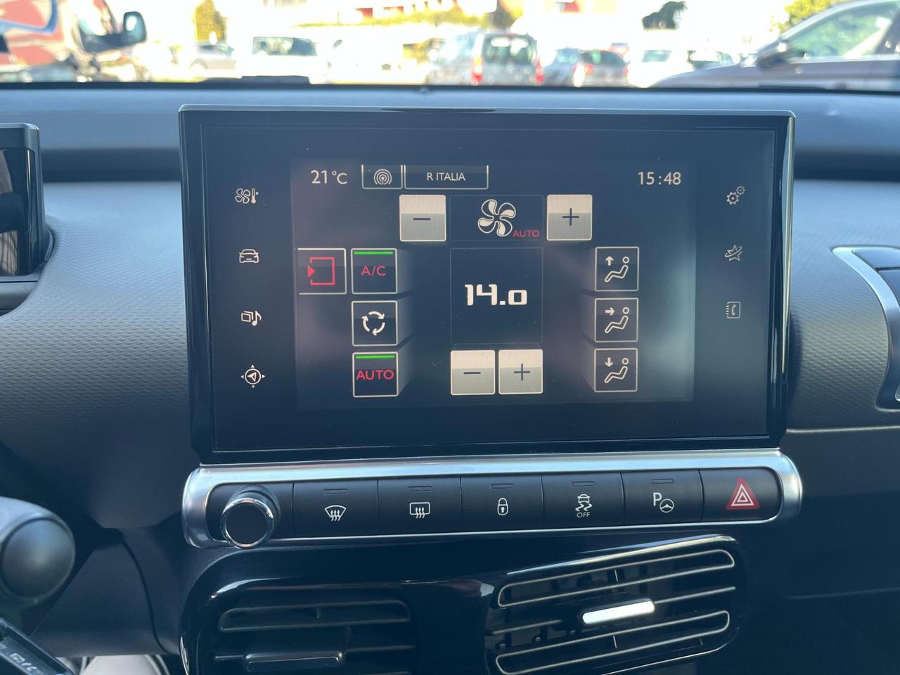 Citroen C4 Cactus 1.2 puretech Shine 82cv E6