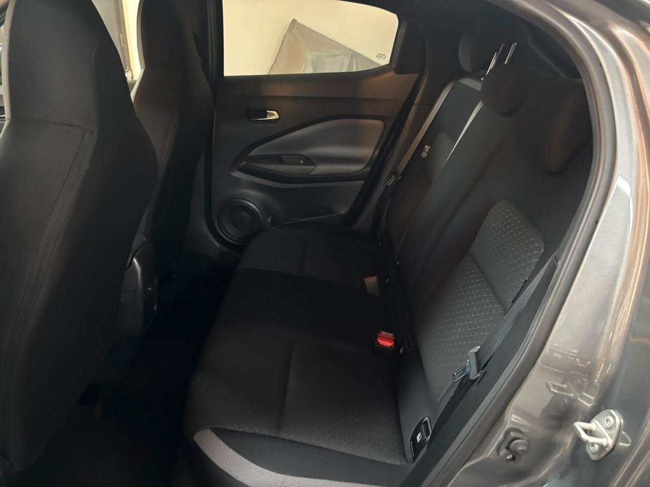 Nissan Juke 1.0 DIG-T 114 CV DCT N-Connecta