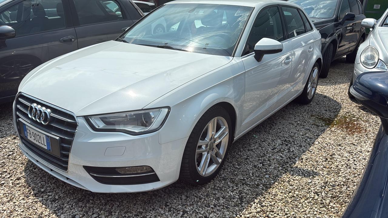 Audi A3 2.0 TDI 150 CV clean diesel S tronic Ambiente