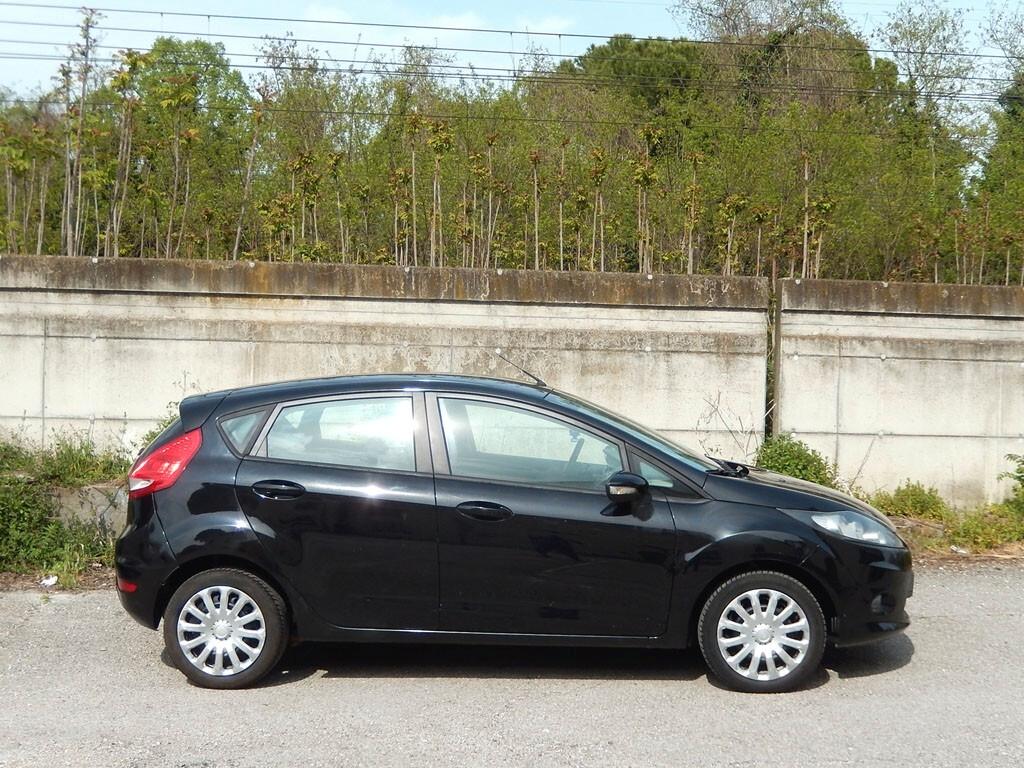 FORD FIESTA VI 1.4 impianto GPL -NON TRATTABILE