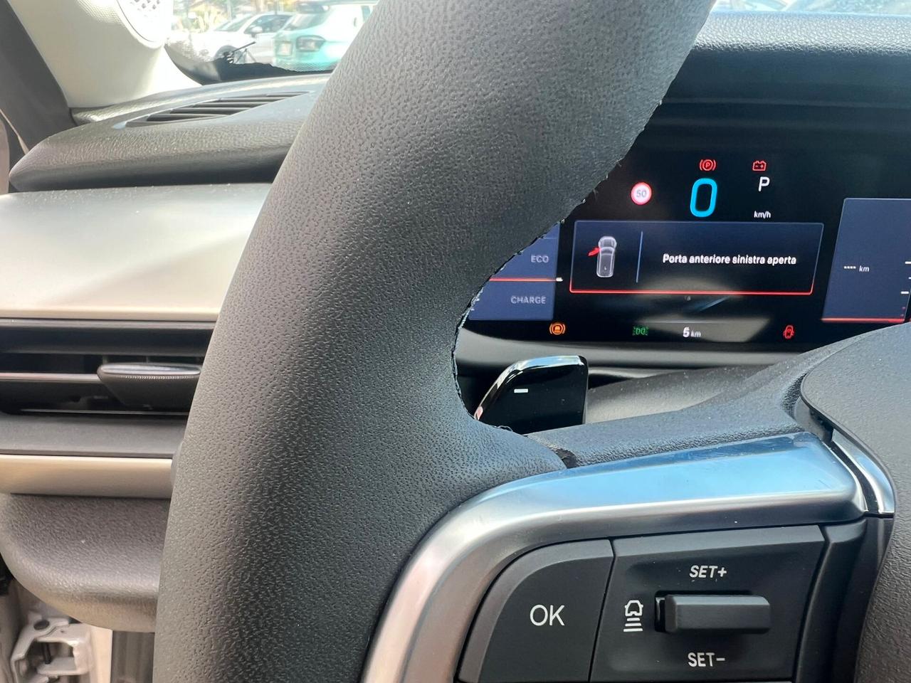 Jeep Avenger 1.2 Turbo 100 CV MHEV Summit