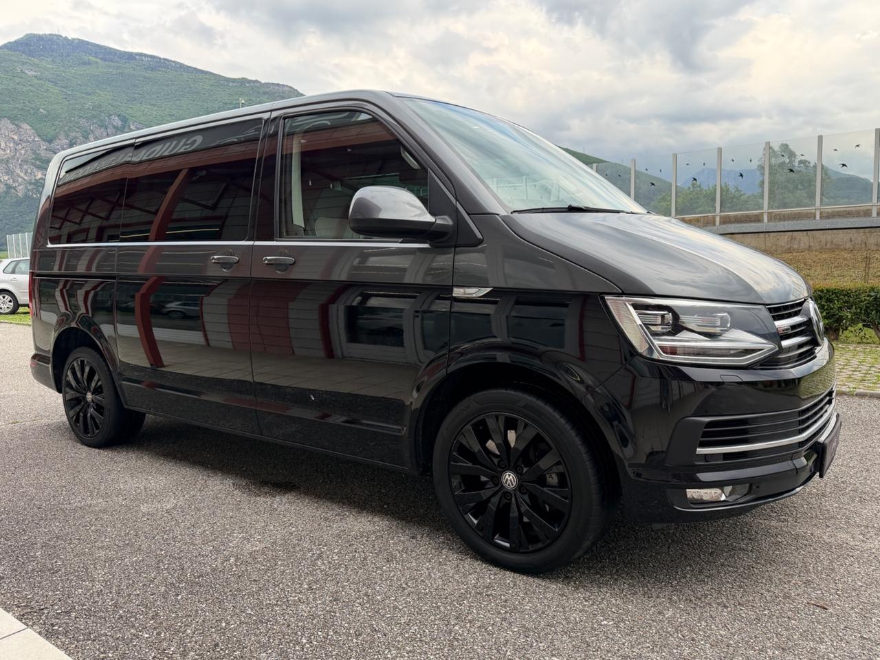 Volkswagen Multivan T6 - DSG 4Motion Highline FULL
