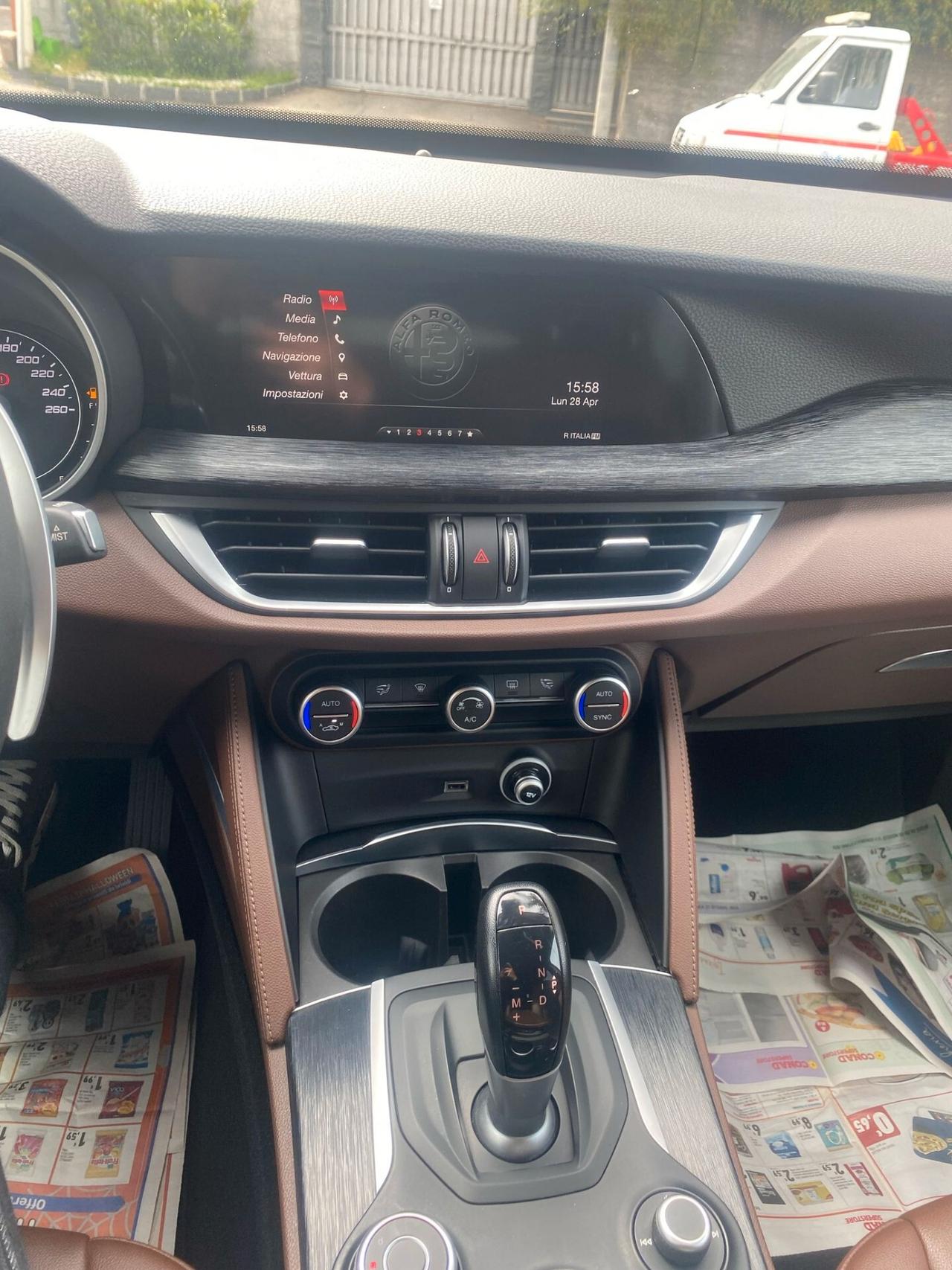 Alfa Romeo Stelvio 2.2 Turbodiesel 210 CV AT8 Q4 B-Tech