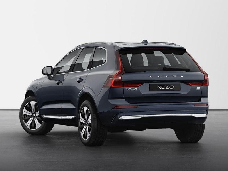 Volvo XC60 T6 235+145 CV Recharge AWD Plug-in Hybrid automatico Plus Bright