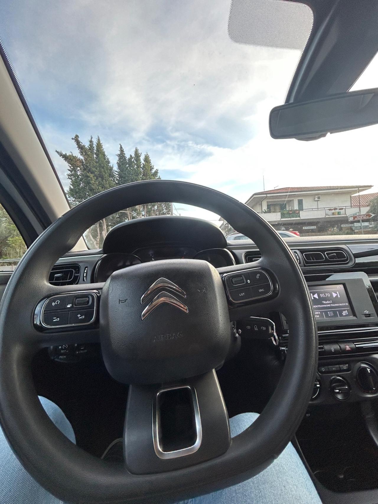 Citroen C3 BlueHDi 100 S&S Shine Pack