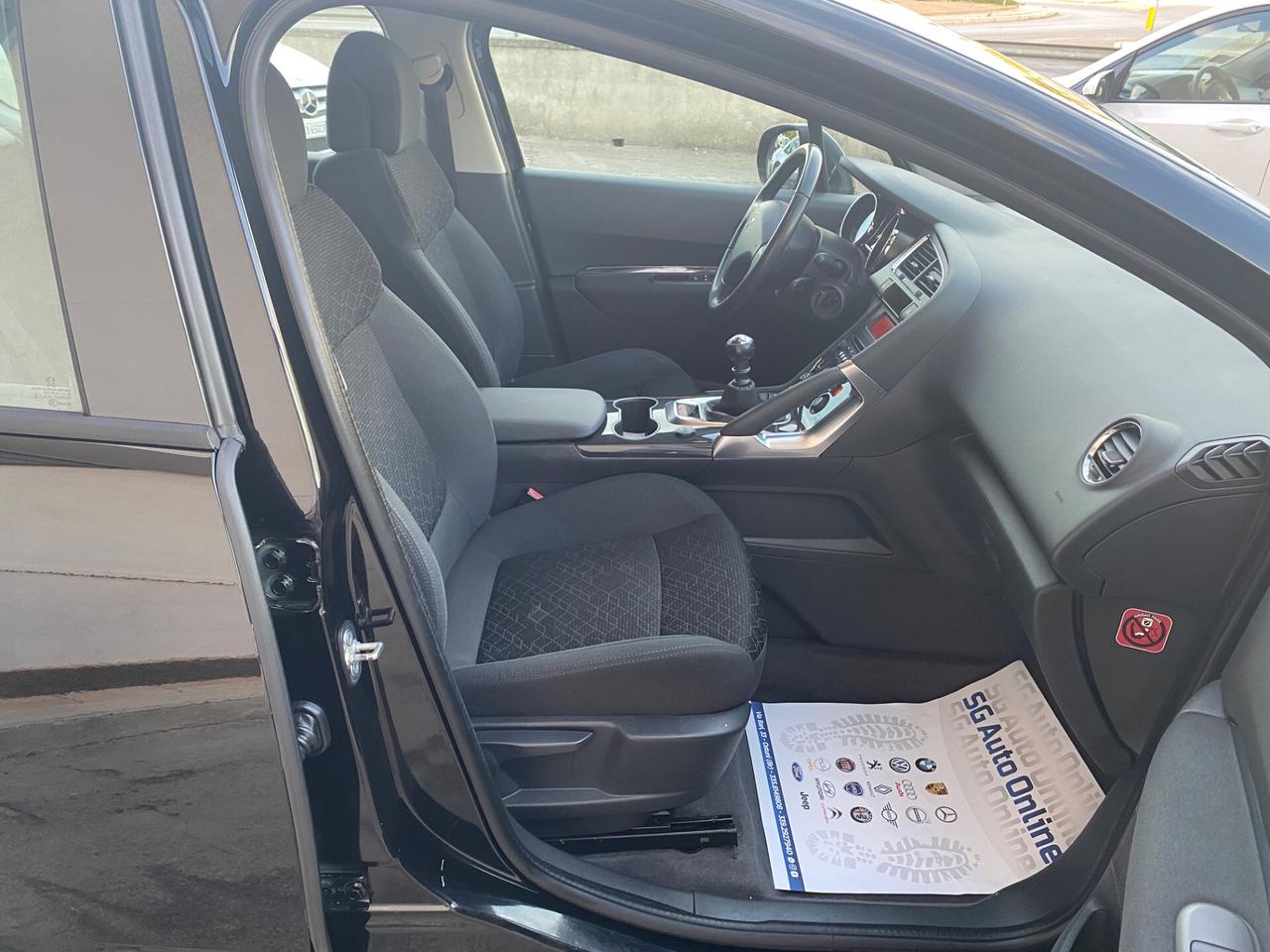 Peugeot 3008 1.6 HDi 115CV Active