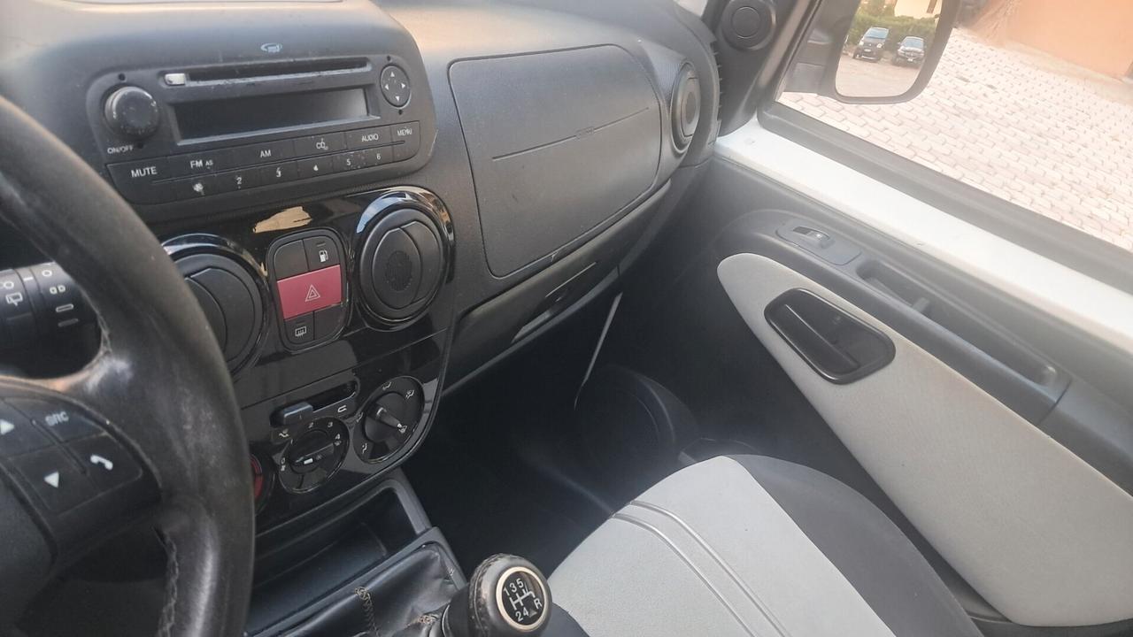 Fiat Qubo 1.4 8V 77 CV MyLife Natural Power