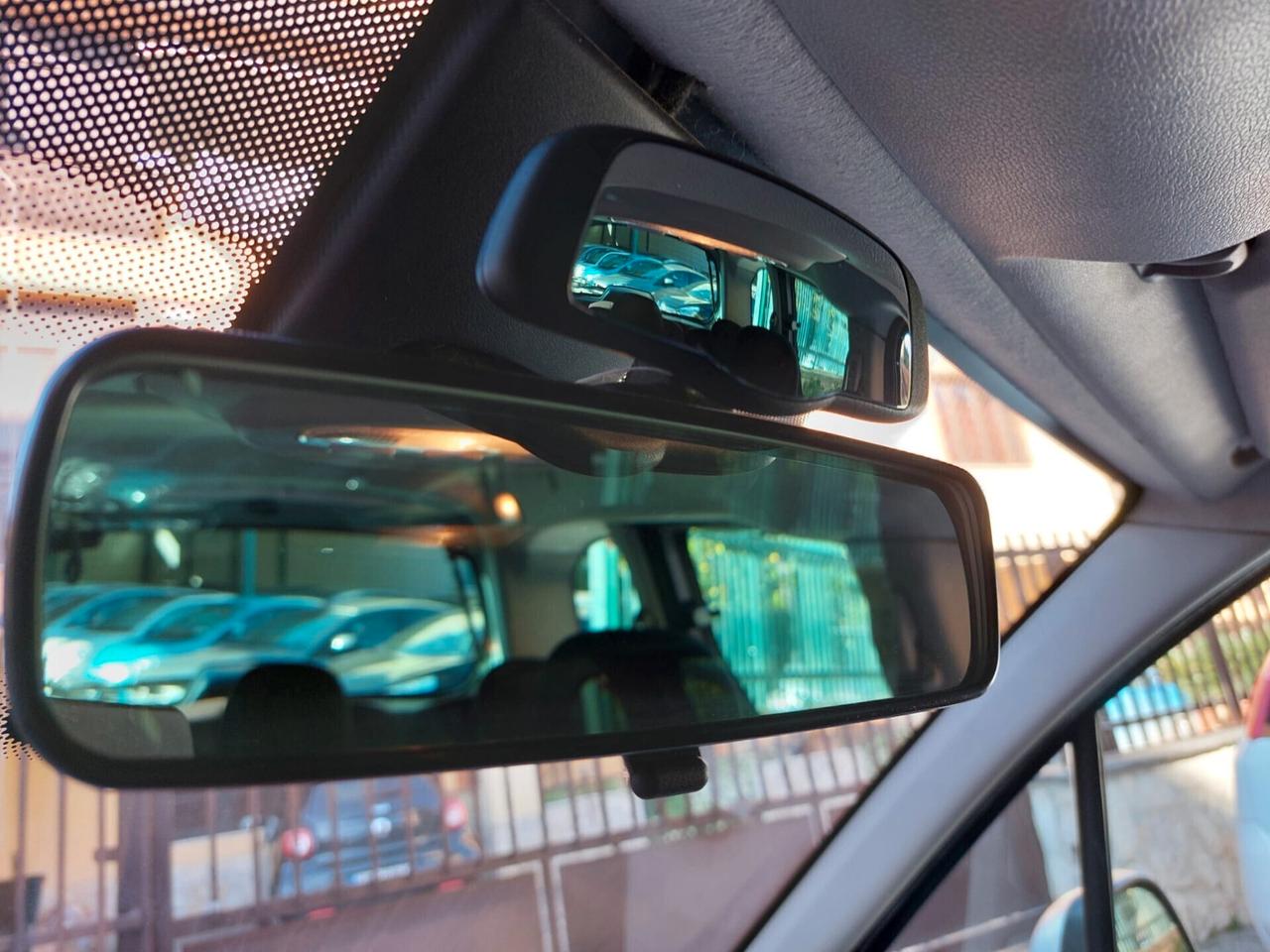 Peugeot Partner Tepee 1.6 HDi 92CV Outdoor "Full Optional "