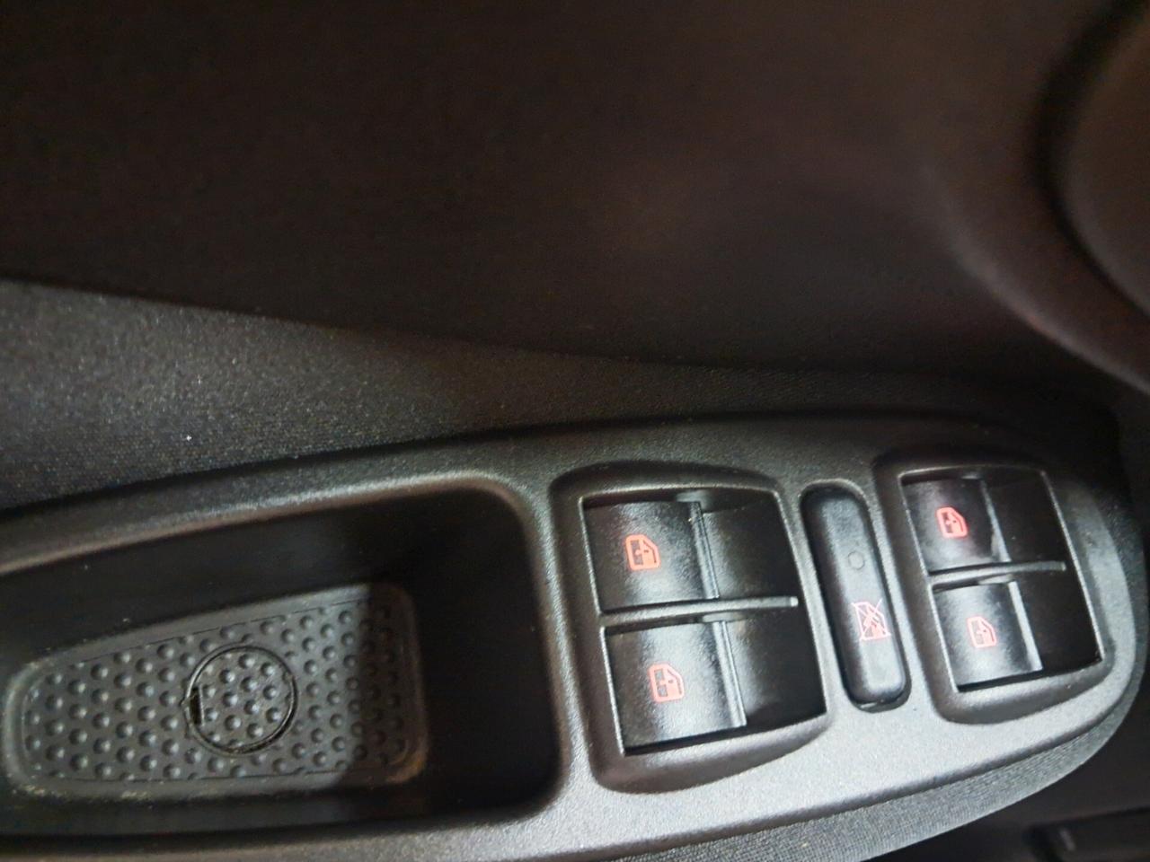 Fiat 500L 1.4 T-Jet 120 CV GPL Lounge