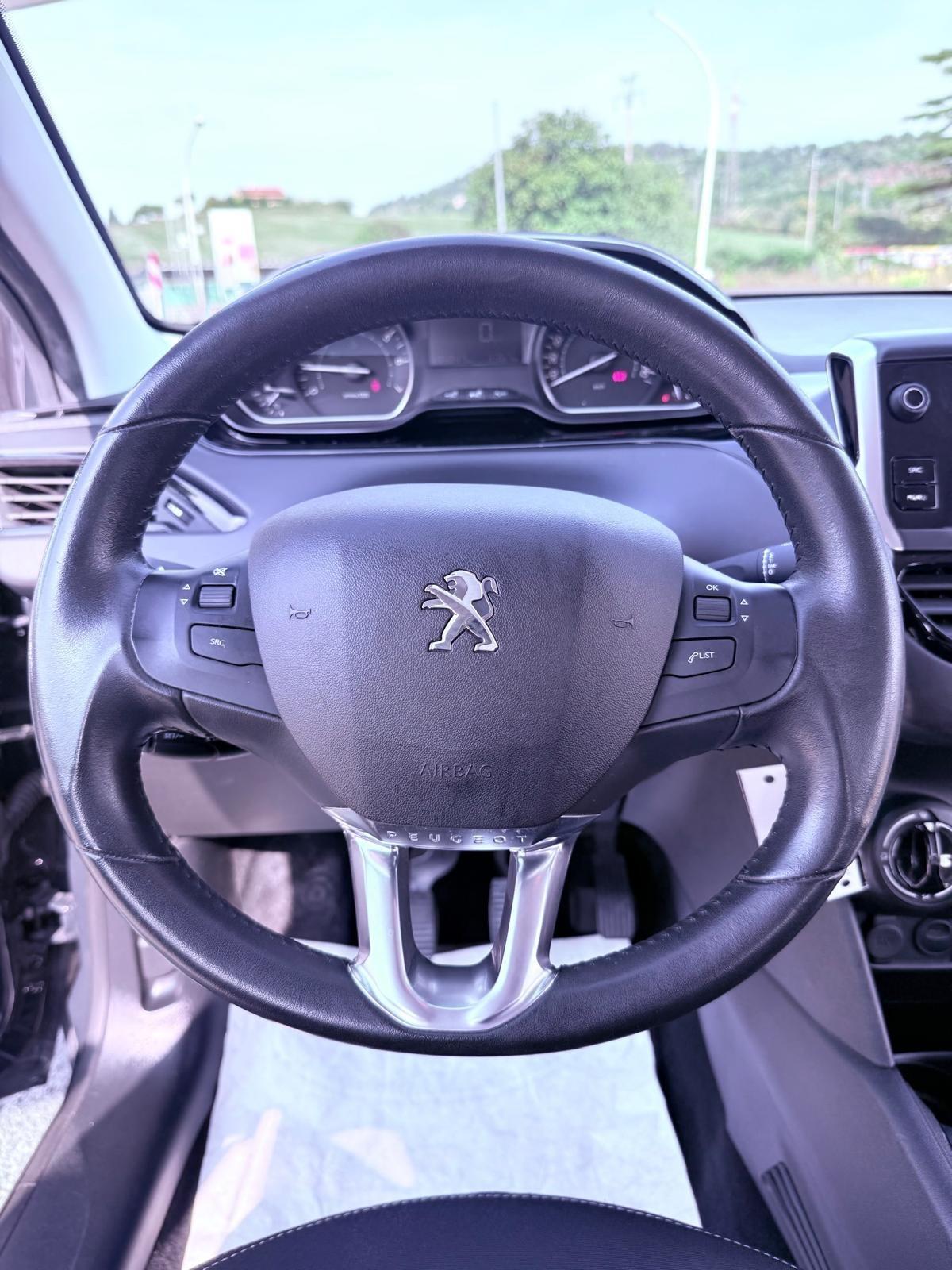 Peugeot 208 PureTech 82 Stop&Start 5 porte Allure