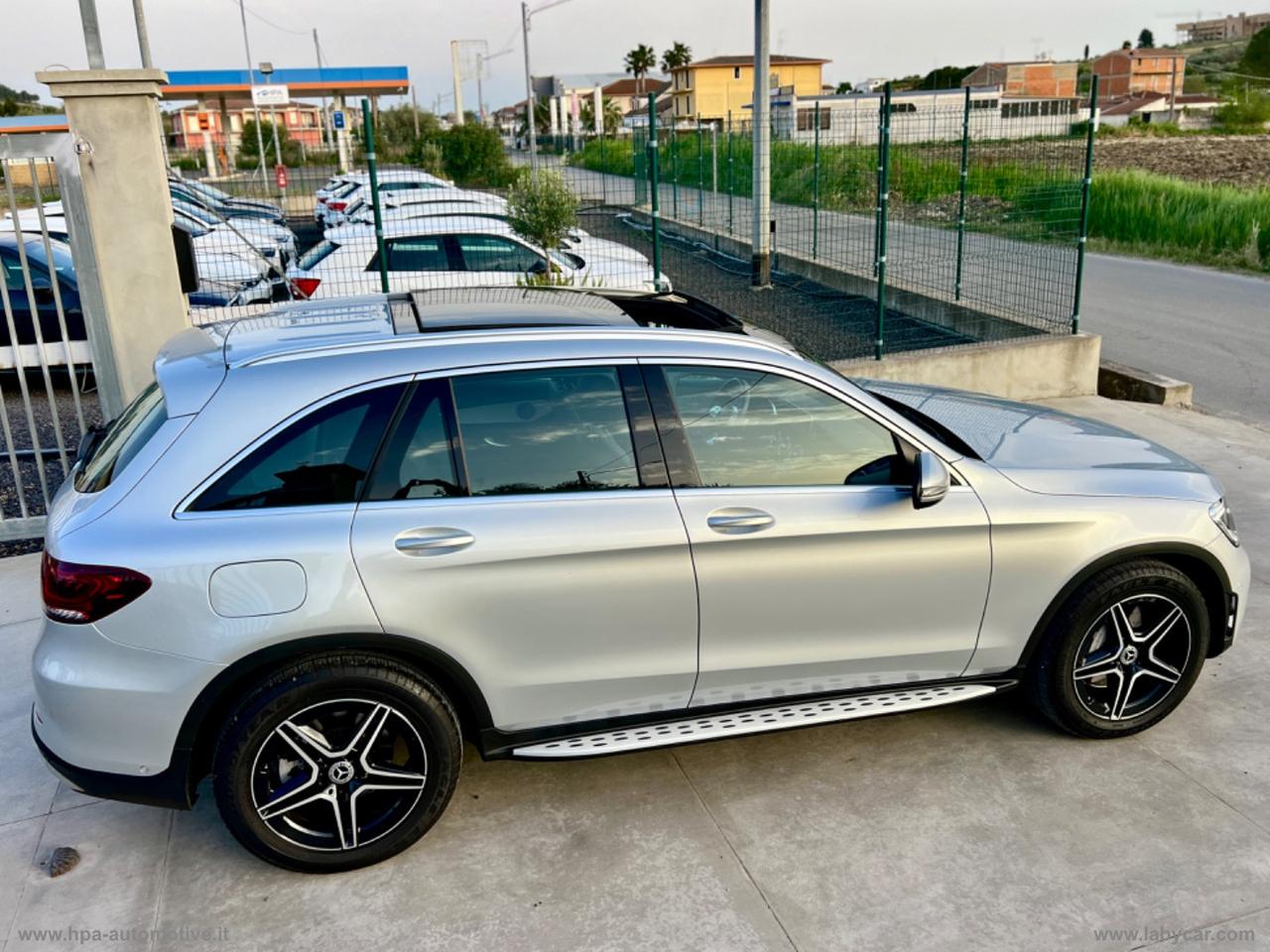 MERCEDES-BENZ GLC 4Matic AMG Premium TETTO LED NAVI PELLE CERCHI 19