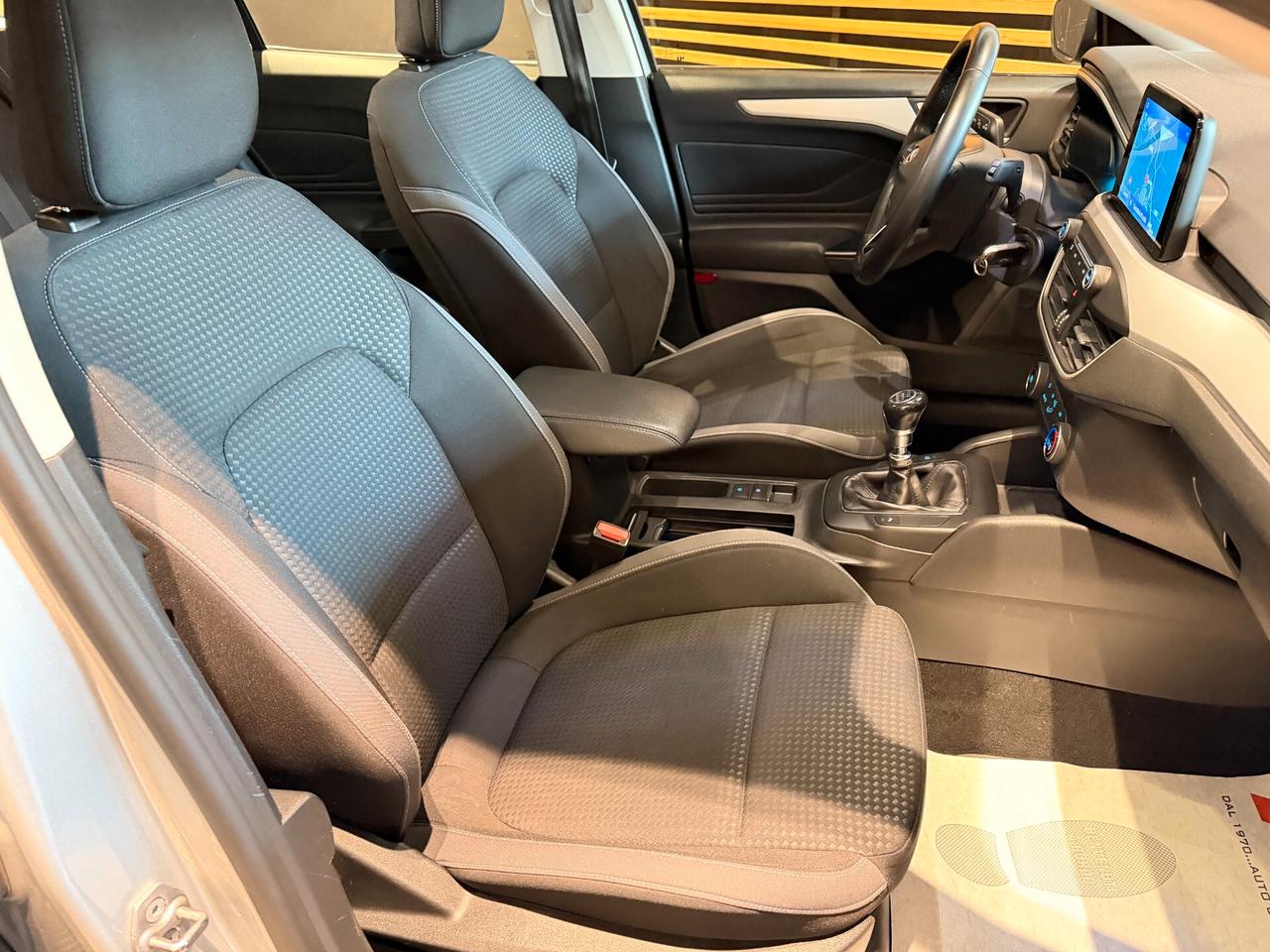 Ford Focus 1.0 EcoBoost Hybrid 125 CV SW Business
