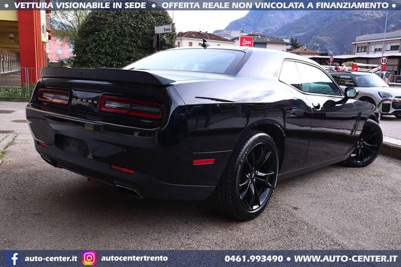 Dodge Challenger 3.6 V6 AT8 SXT *EUROPEA