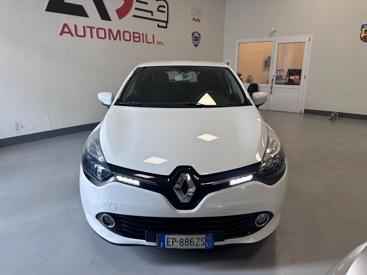 RENAULT CLIO 1.2 BENZINA 5 PORTE