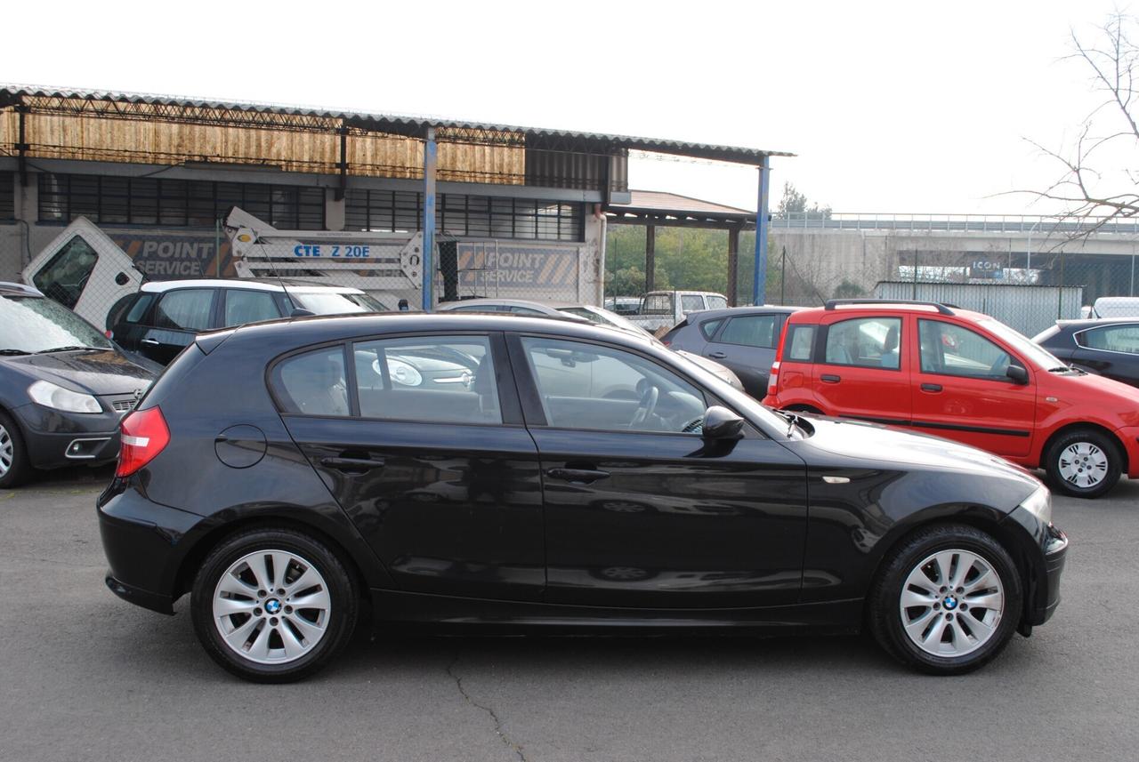 BMW 116i 122 CV OK NEOPATENTATI