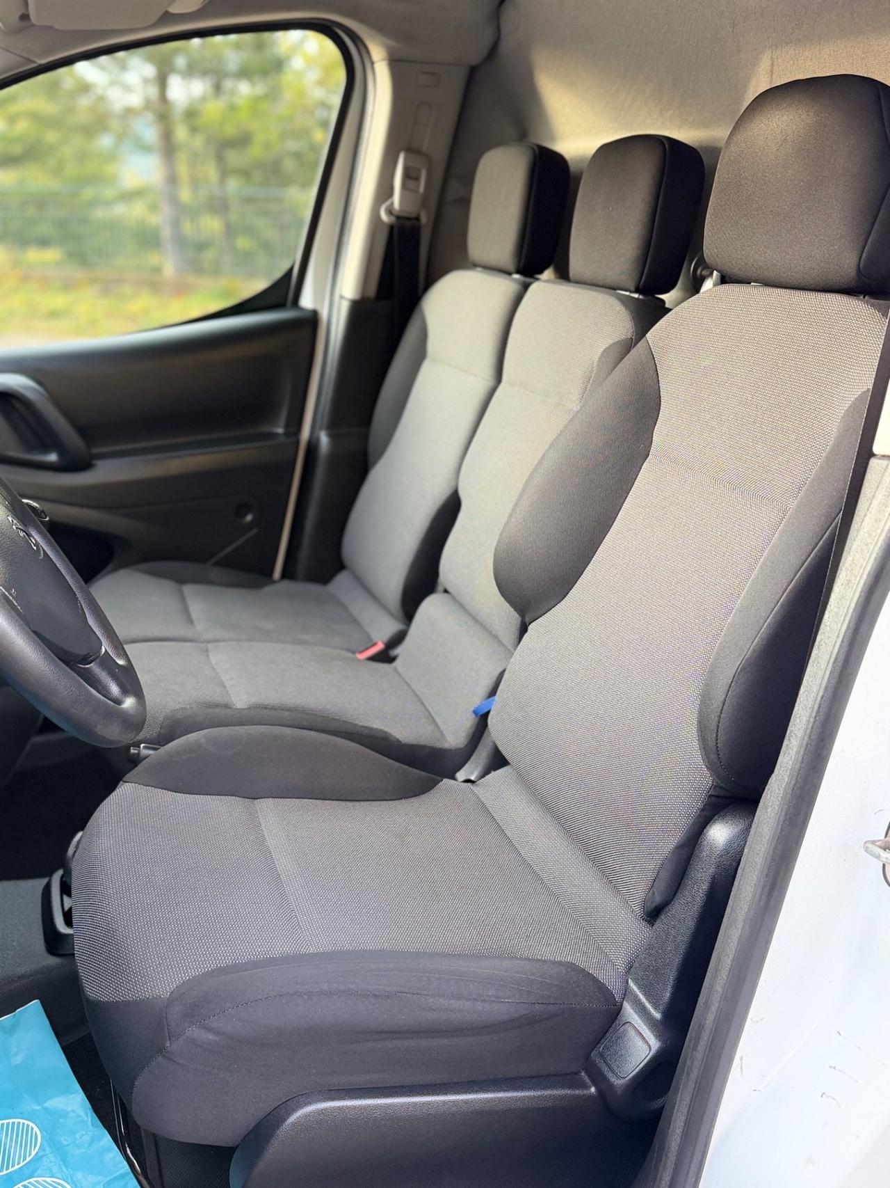 Peugeot Partner Tepee BlueHDi 100 Active