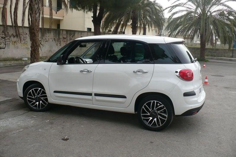 FIAT 500L Wagon 1.6 Multijet 120 CV Mirror