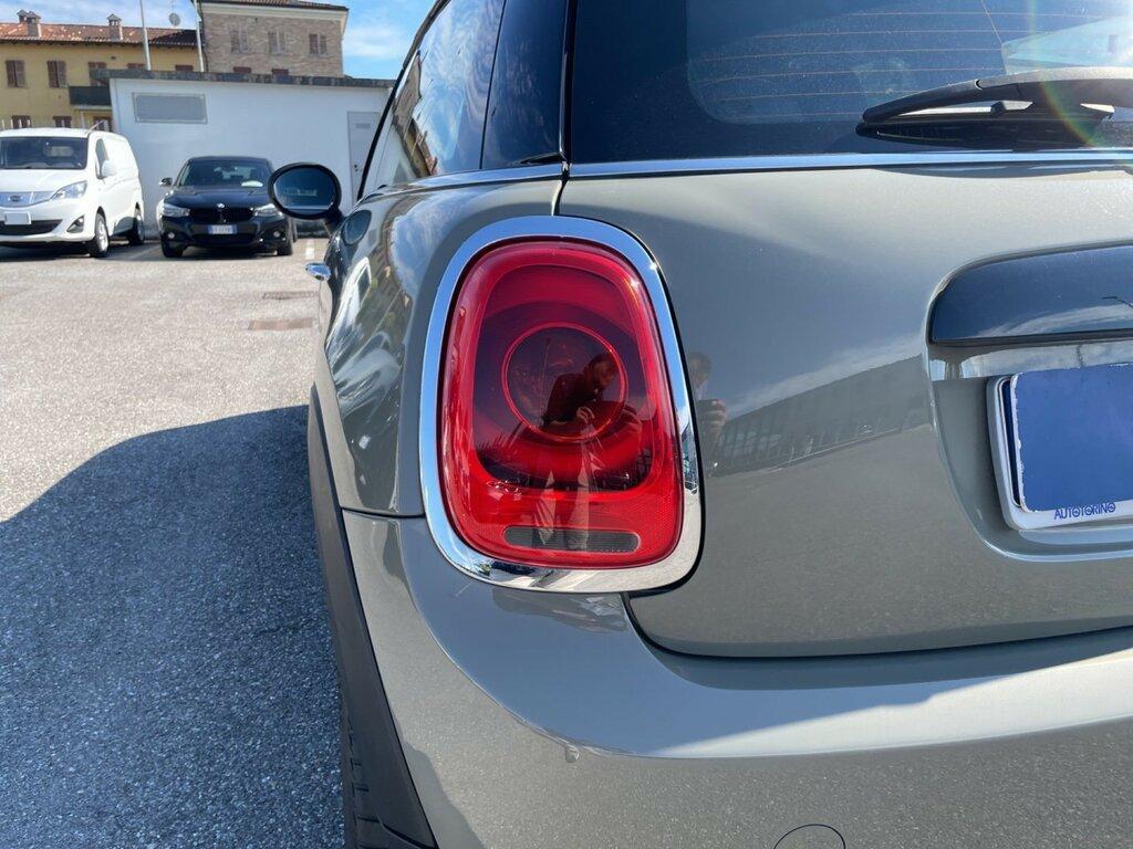 Mini Cooper D 1.5 TwinPower Turbo Cooper D Business DCT
