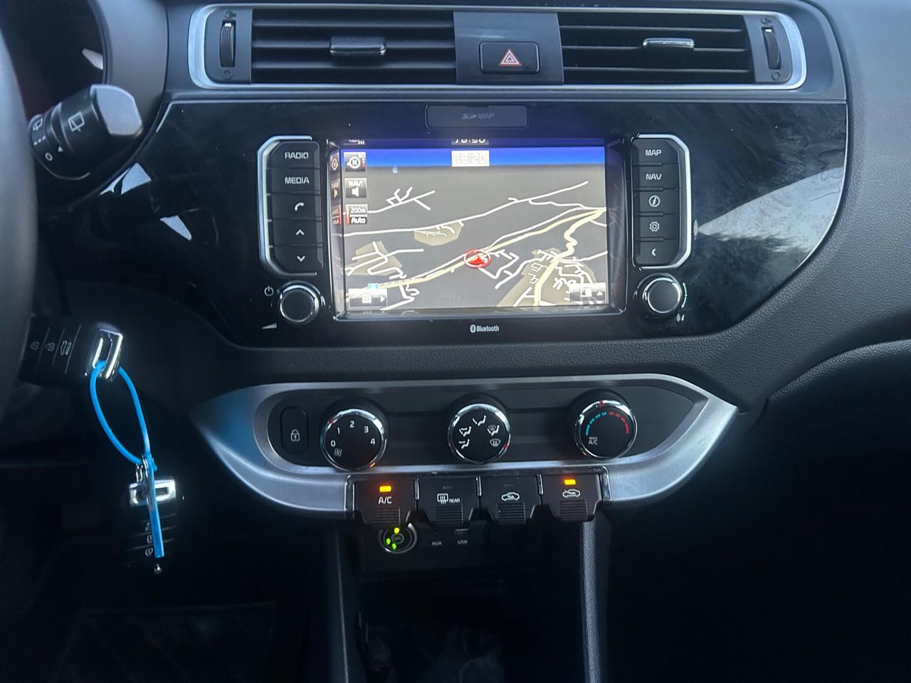 Kia Rio 1.2 CVVT 5p. ECO GPL Cool neopatentati
