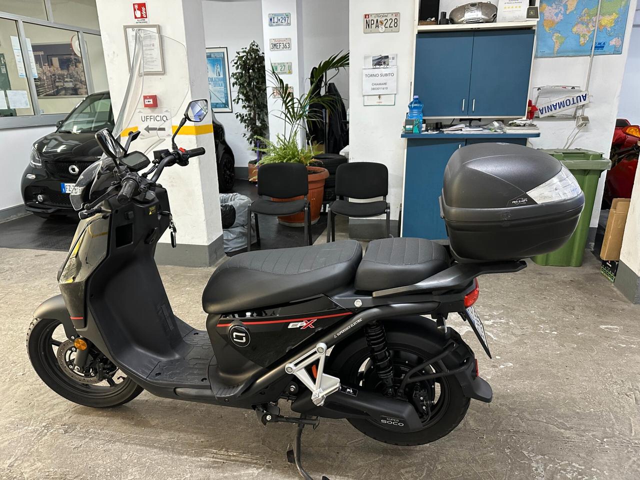 Super Soco CPX Electric Tech