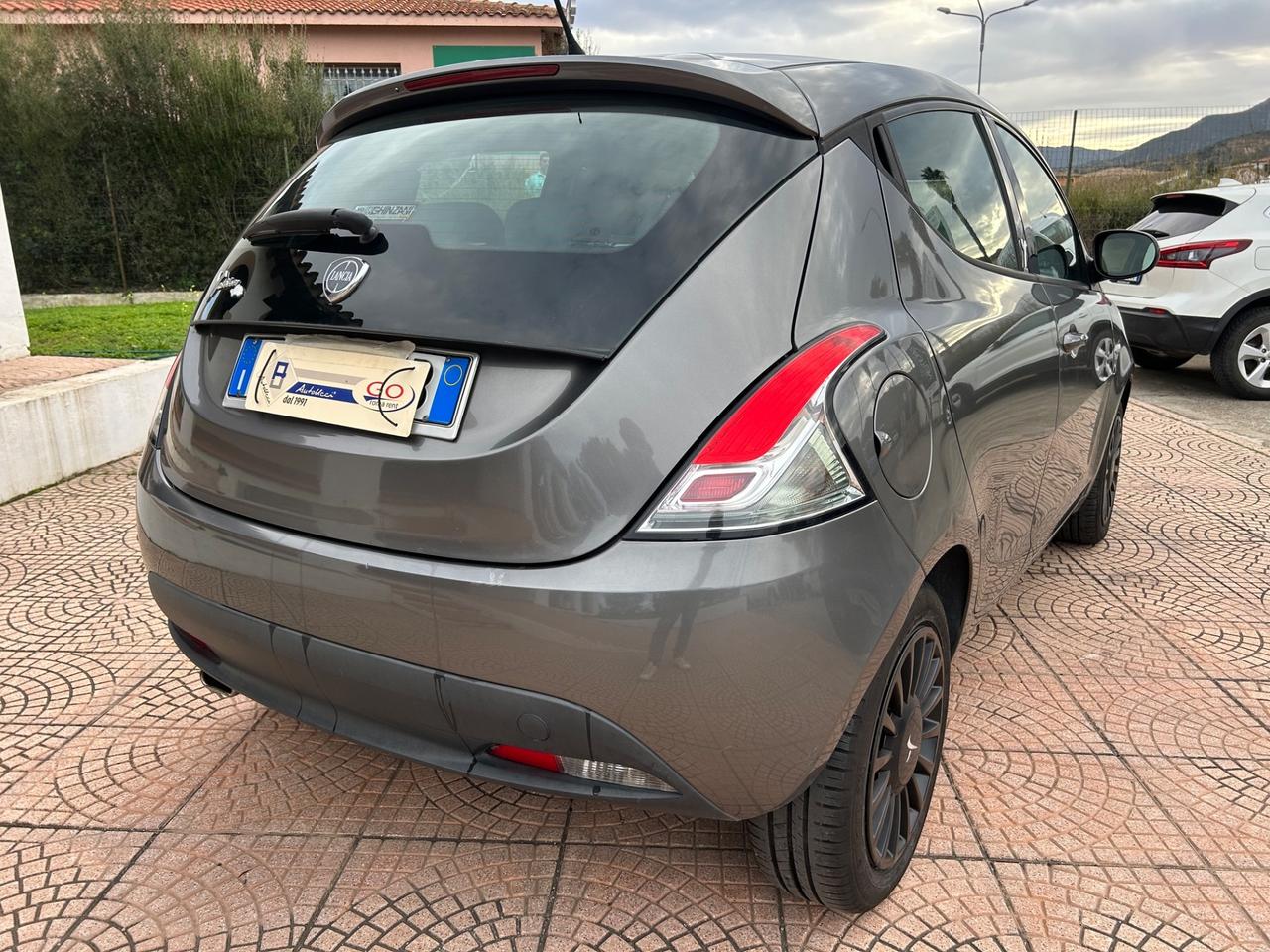 Lancia Ypsilon 1.3 MJT 16V 95 CV 5 porte S&S Elefantino