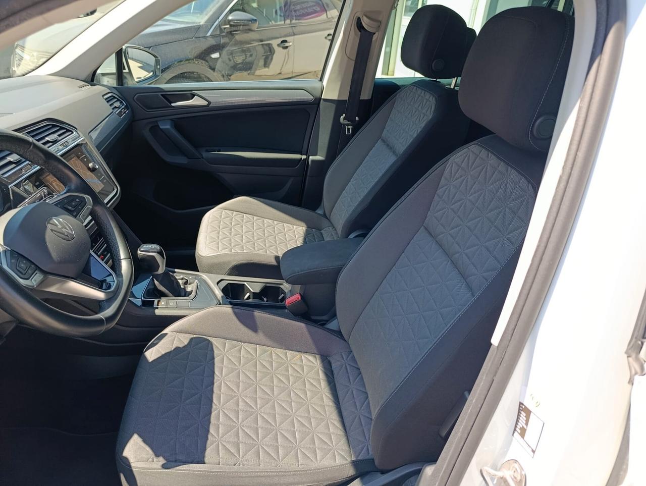 Volkswagen Tiguan 2.0 TDI 150 CV SCR DSG Elegance