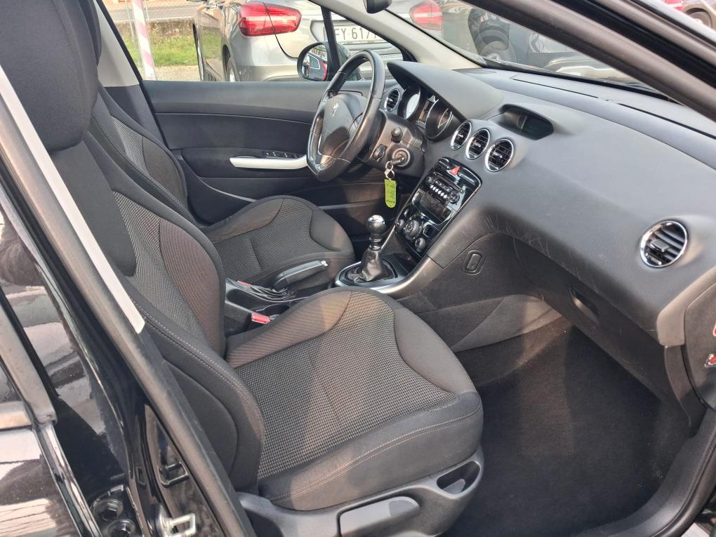 Peugeot 308 Station Wagon 1.6 e-hdi 8v Active s&s 112cv