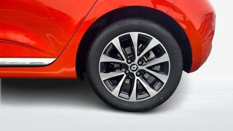 Renault Clio 1.6 E-Tech full hybrid Techno 145cv auto