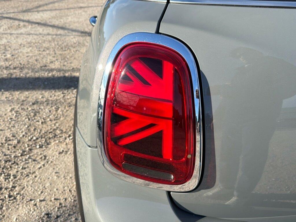 Mini Mini 5 Porte 1.5 Twin Power Turbo Cooper Camden