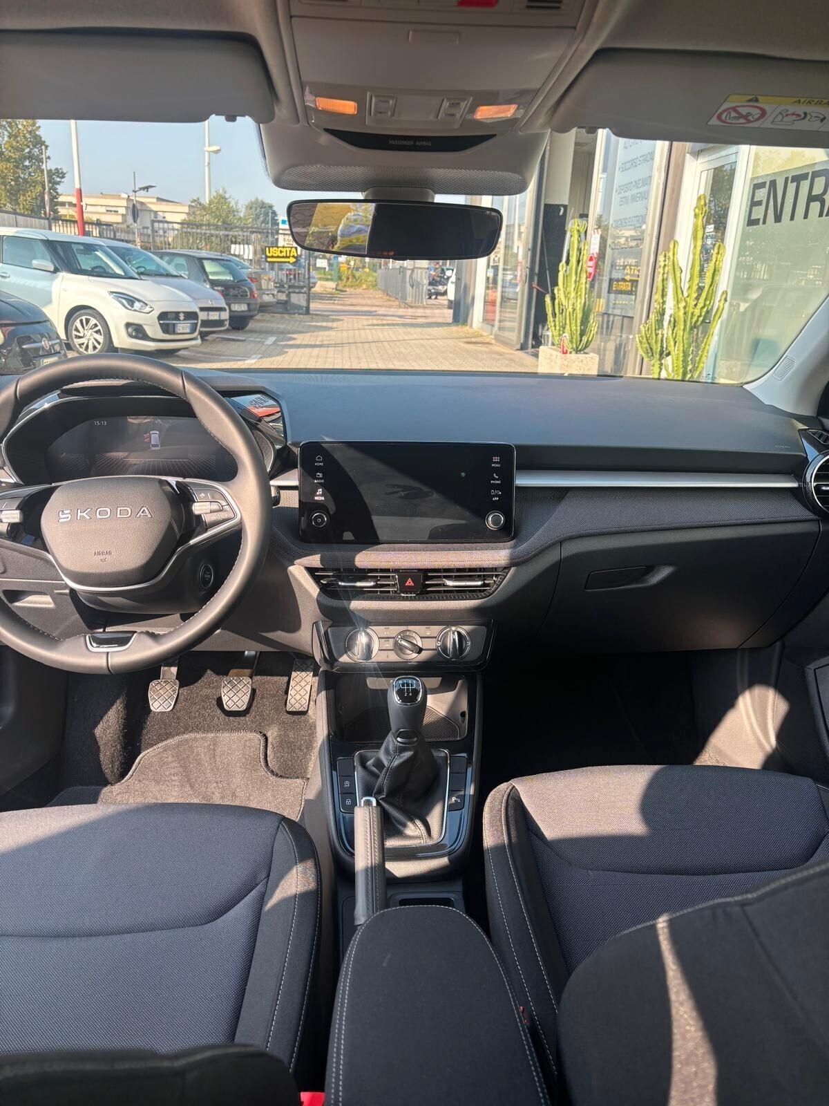Skoda Fabia 1.0 MPI 80 CV Monte Carlo 400km