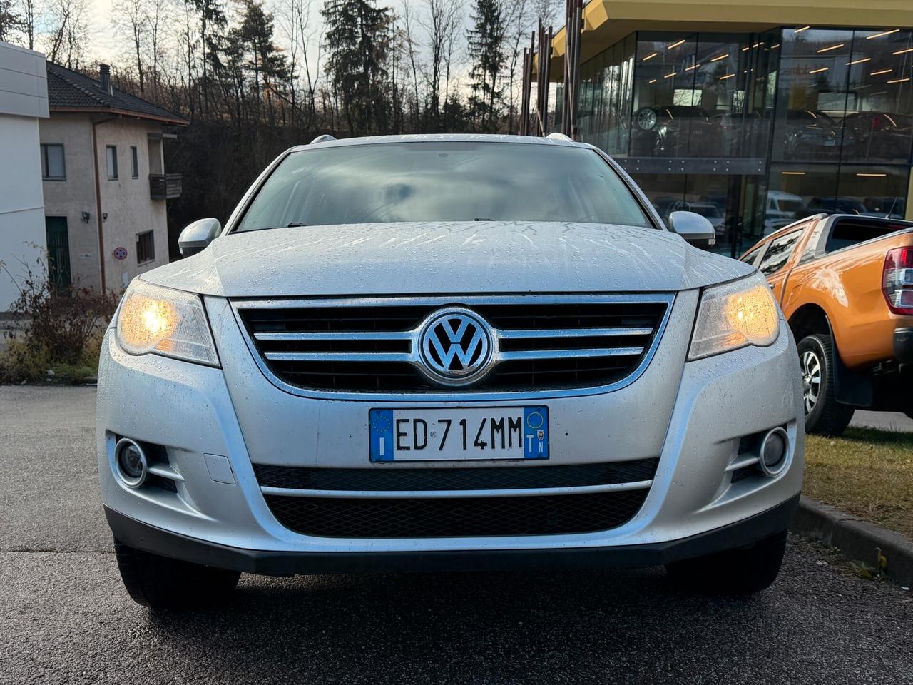 Volkswagen Tiguan 2.0 TDI DPF 4MOTION tiptronic Track & Field