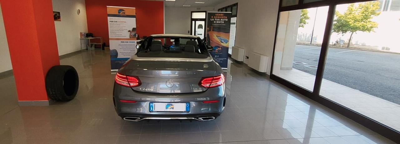 BELLISSIMA-IMPECCABILE-COME NUOVA-Mercedes-benz C 220 d Auto Cabrio Premium Plus.