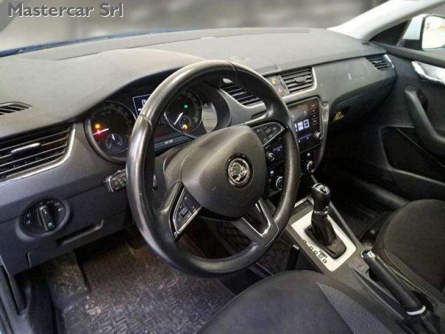 SKODA Octavia 2.0 TDI 185cv AMBITION DSG 4WD - GB794HG